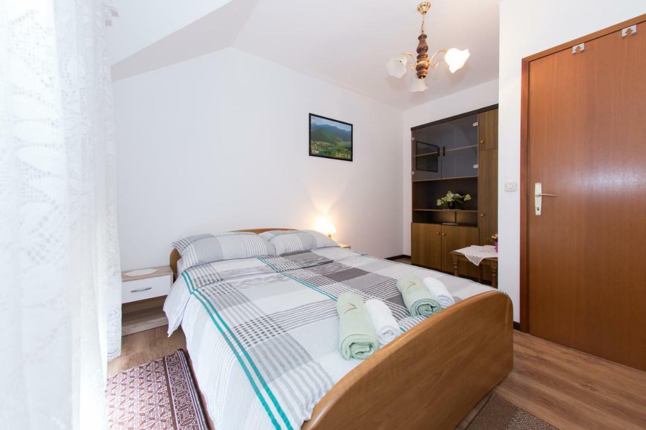 Apartman Dubravcic Apartment Otočac Exterior foto