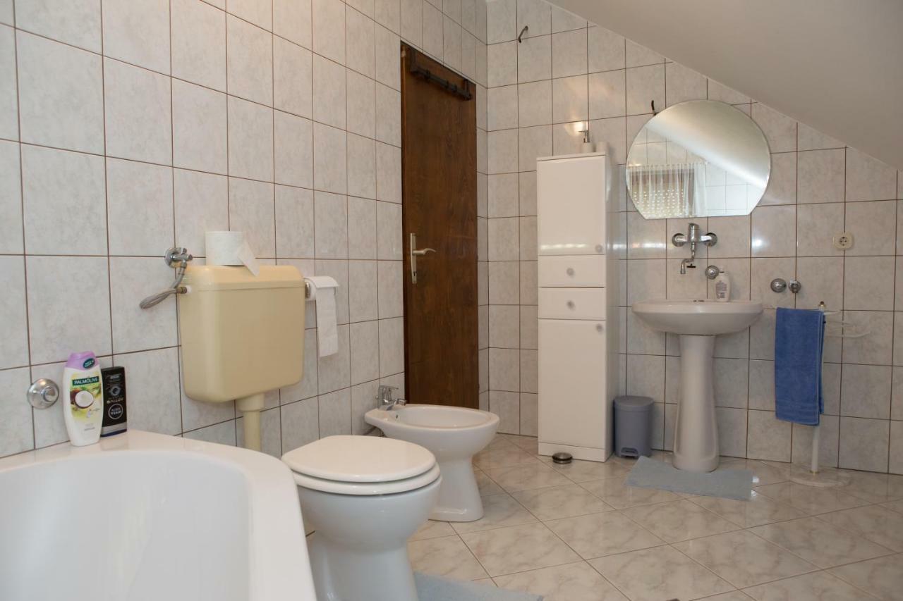 Apartman Dubravcic Apartment Otočac Exterior foto